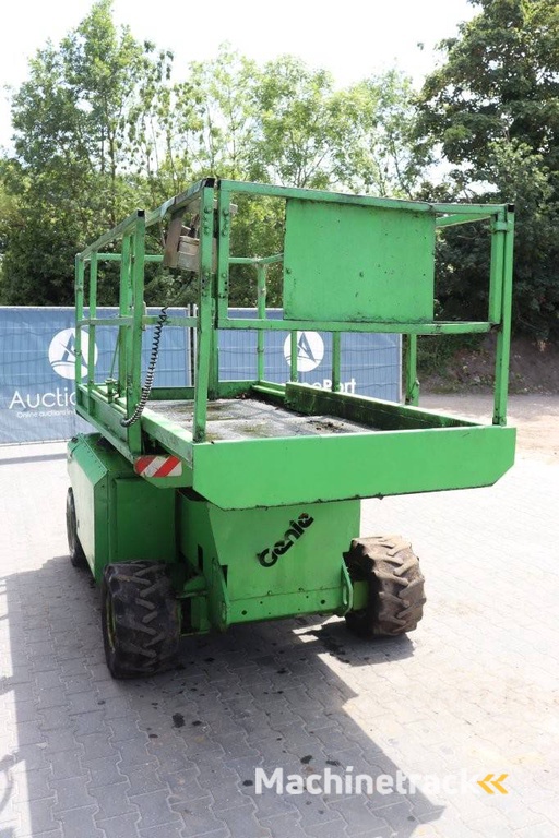 Schaarlift Genie GS-2668 IC Diesel 2000