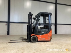 forklift-toyota-7fbest15-electric-1500kg-3.01m-2019