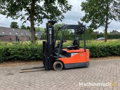 forklift-toyota-5fbe18-electric-1450kg-4.7m-1996
