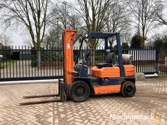 heftruck-toyota-42-5fgf-25-lpg-2500kg-4.7m-1990