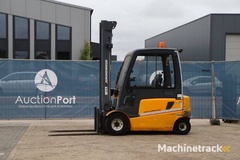 heftruck-jungheinrich-efg430-elektrisch-1960kg-5m