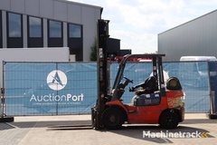 forklift-toyota-42-7fgf25-lpg-2500kg-5.0m-2011