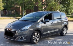 peugeot-5008-2.0-hdi-diesel-2014-marge