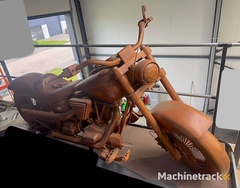 mannerhohle-„holzerne-harley“