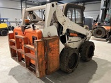 Minituur van Schranklader Bobcat S590 Diesel