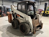 Minituur van Schranklader Bobcat S590 Diesel