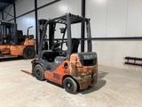 Miniaturansicht von Gabelstapler Toyota 02-8FDF18 Diesel 1750 kg 4,3 m 2010