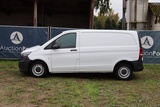 Miniaturansicht von Mercedes-Benz Vito 777 CDI Diesel 114 PS, Baujahr 2017, Transporter