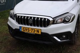 Minituur van Suzuki SX4 Elektrisch+Benzine 129pk 2021