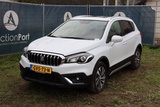 Minituur van Suzuki SX4 Elektrisch+Benzine 129pk 2021
