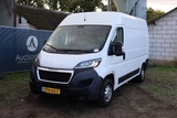 Miniaturansicht von Peugeot BOXER Diesel 131 PS 2018 Van