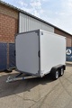 Minituur van Gesloten Aanhangwagen Kerenzo 750kg 300x150x180cm Nieuw