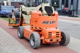 Minituur van Knikarmhoogwerker JLG M450AJ Elektrisch+Diesel 15.72m 2014