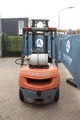 Thumbnail of Forklift Toyota 42-7FGF25 LPG 2500kg 4.0m 2001