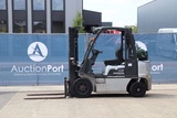 Thumbnail of Forklift Nissan UD02A25PQ LPG 2500kg 4.75m 2005