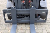 Thumbnail of Forklift Linde E25-02 Electric 2500kg 2002