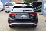 Minituur van SUV Audi Q3 Sportback Benzine 2023