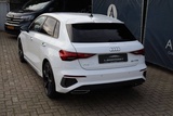 Minituur van Audi A3 Sportback Hybride 2024