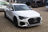 Minituur van Audi A3 Sportback Hybride 2024