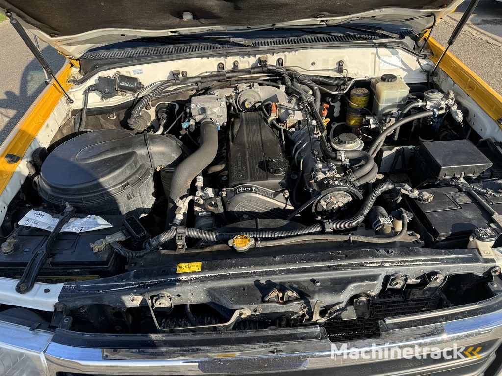 Toyota Landcruiser 100