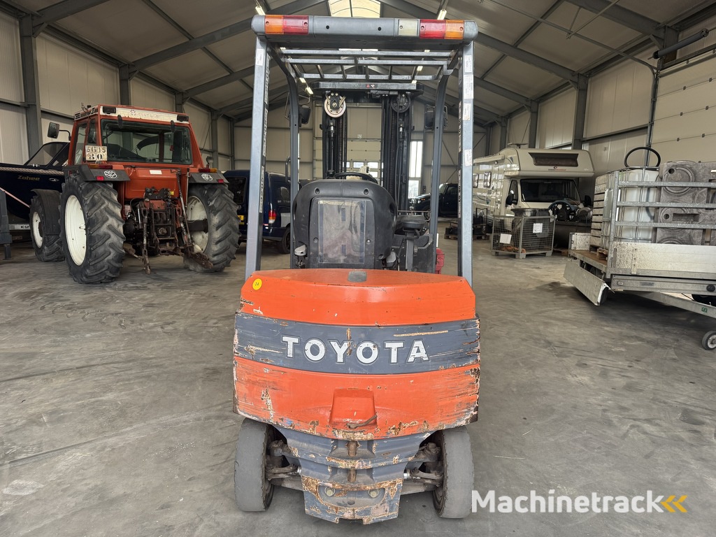 Toyota 7FBMF18 1,8 ton