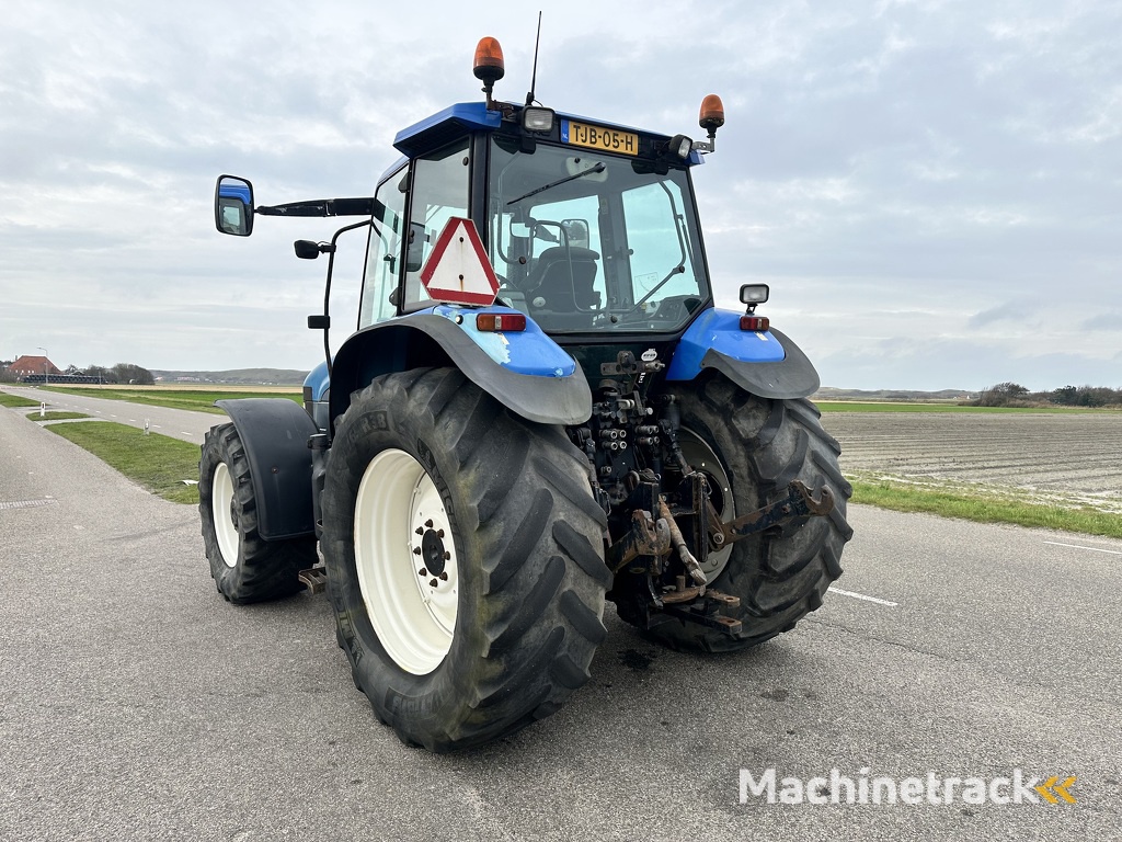 New Holland TM 135