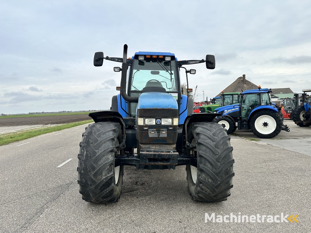 New Holland TM 135