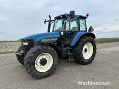new-holland-tm-135