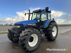 new-holland-tm-165