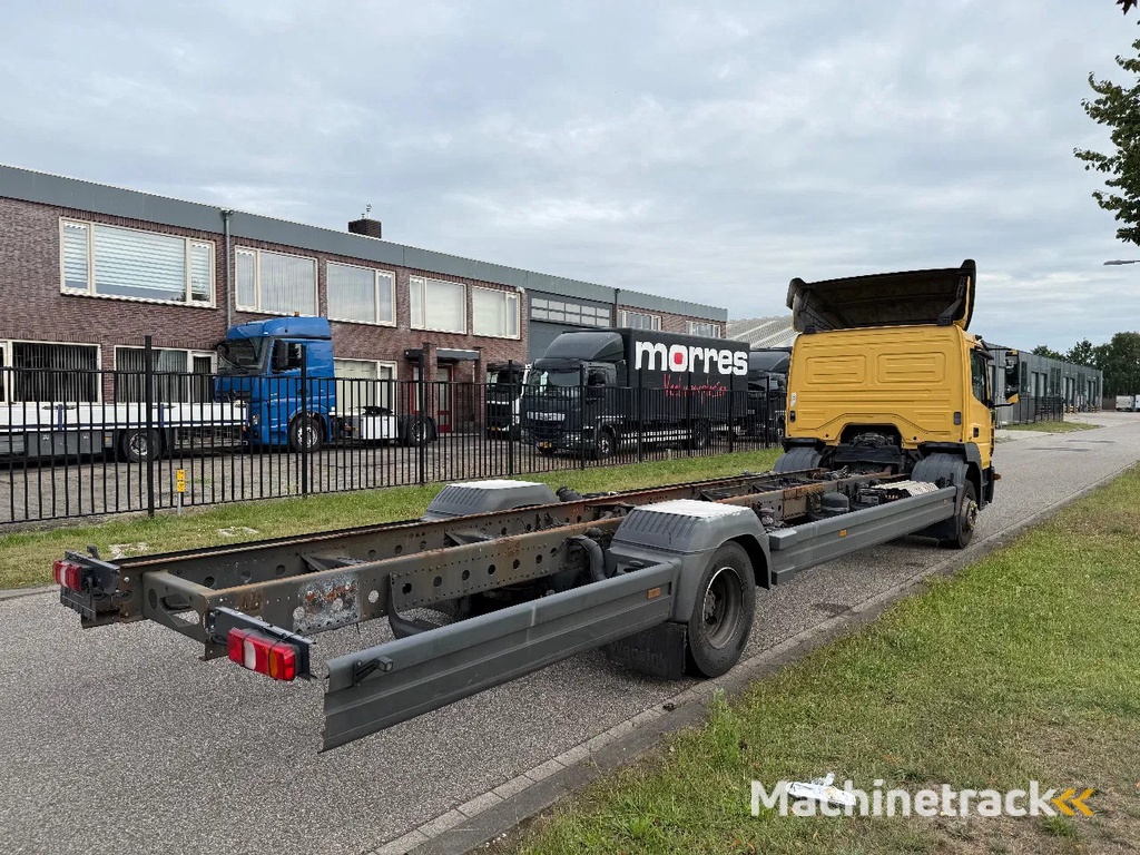 Mercedes-Benz Atego 1318 L