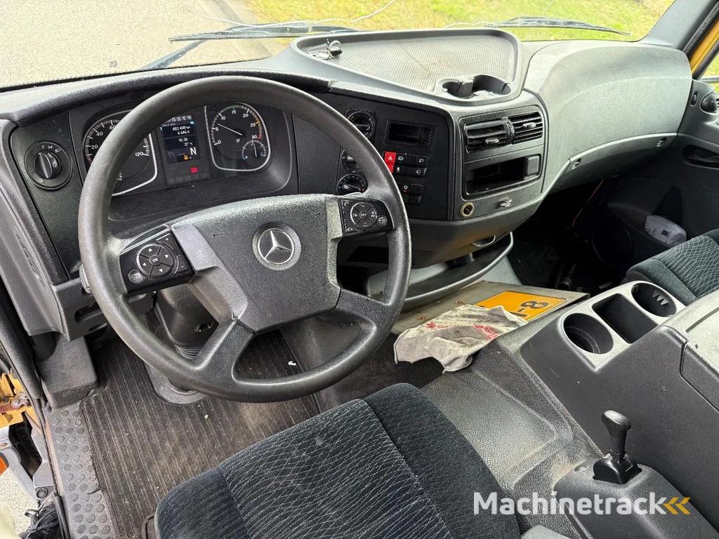 Mercedes-Benz Atego 1318 L