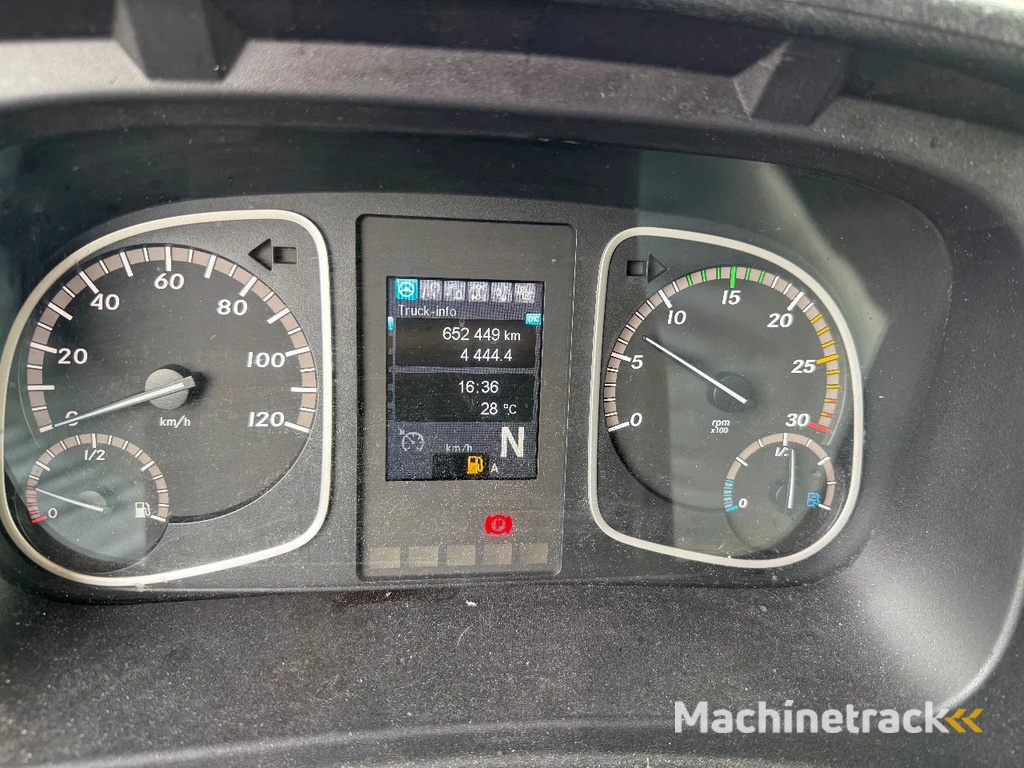 Mercedes-Benz Atego 1318 L