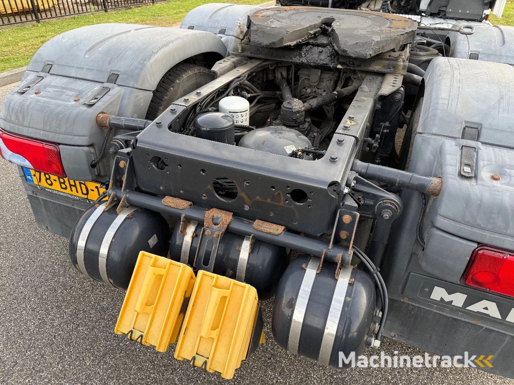 MAN TGX 26.440 6X2 BLS ONLY 485.000 km 3-2016