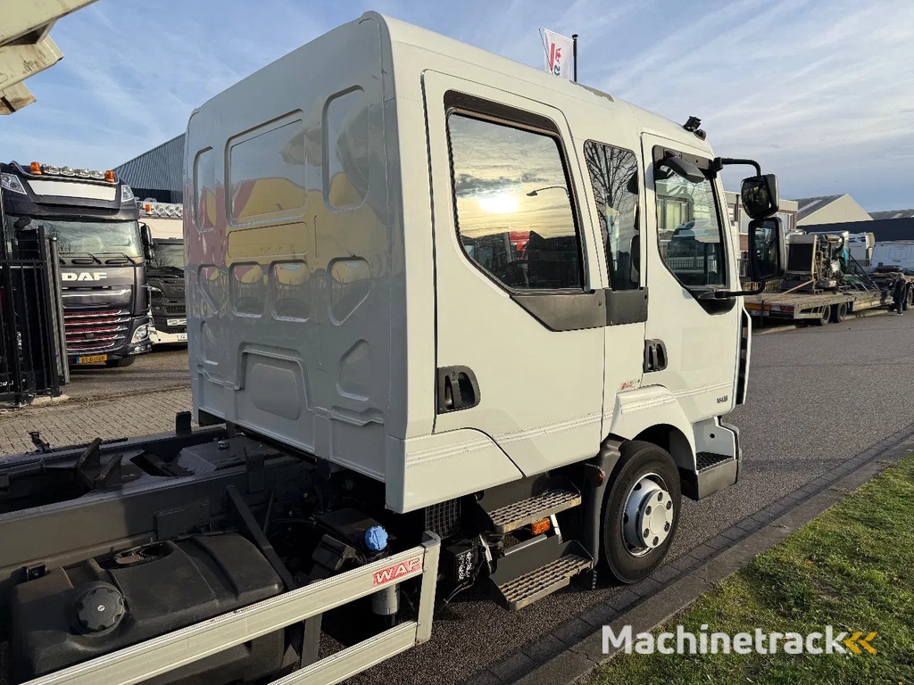 Renault Midlum 180 Doka crewcab 7 seats ex government