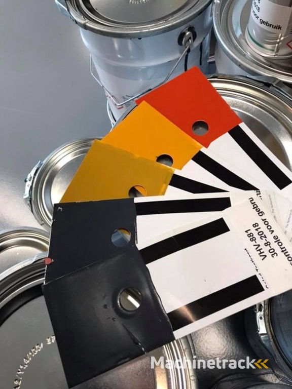 MASSEY FERGUSON VERF 1K DTM COATING - 5 LTR