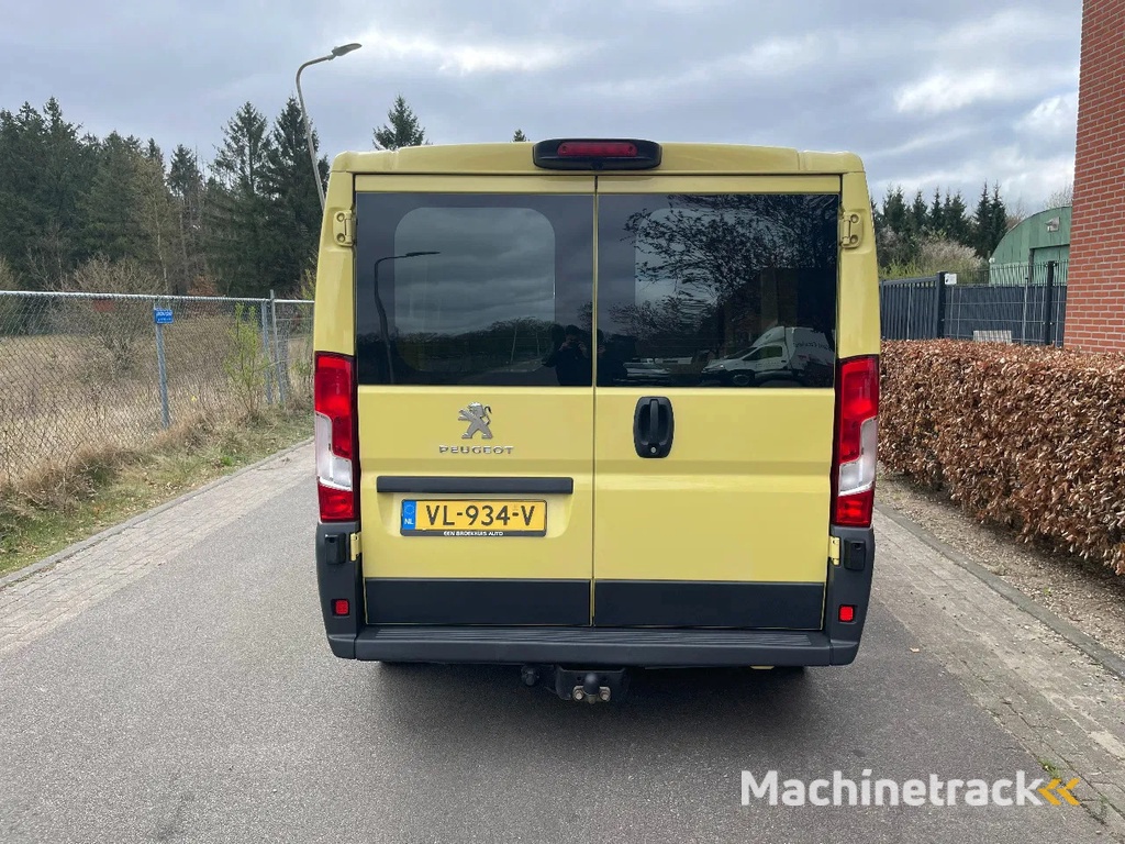 Peugeot Boxer 330