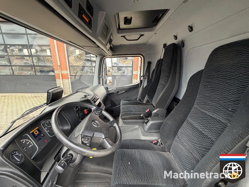 Mercedes-Benz ATEGO 818 TAIL LIFT / TACHO 2 / GOOD TYRES K1654