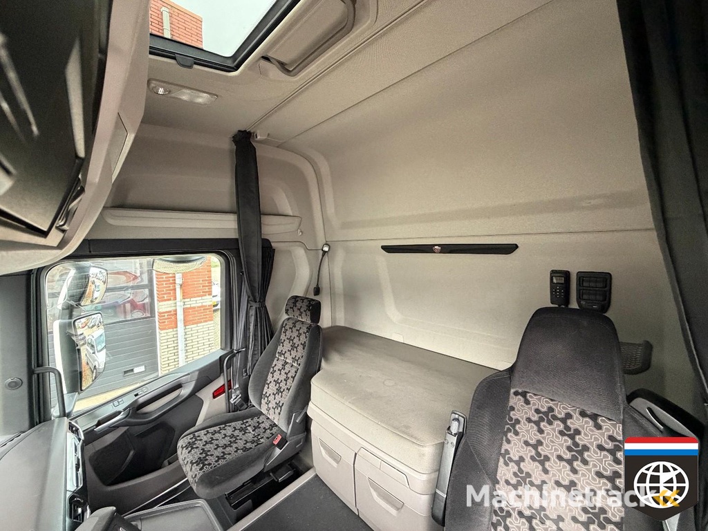 Scania R 580 RETARDER / 2 X TANK / 4 UNITS AVAILABLE K1600