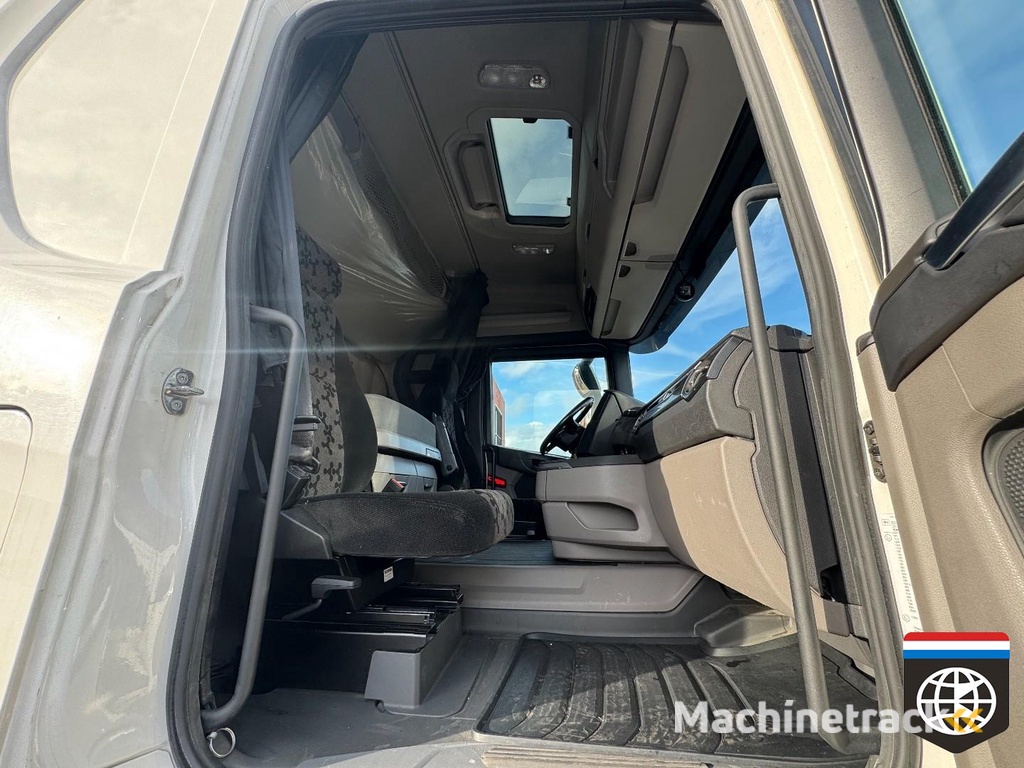 Scania R450 euro 6 D - Retarder - Night A/C - CLEAN TRUCK - full spoiler K1605