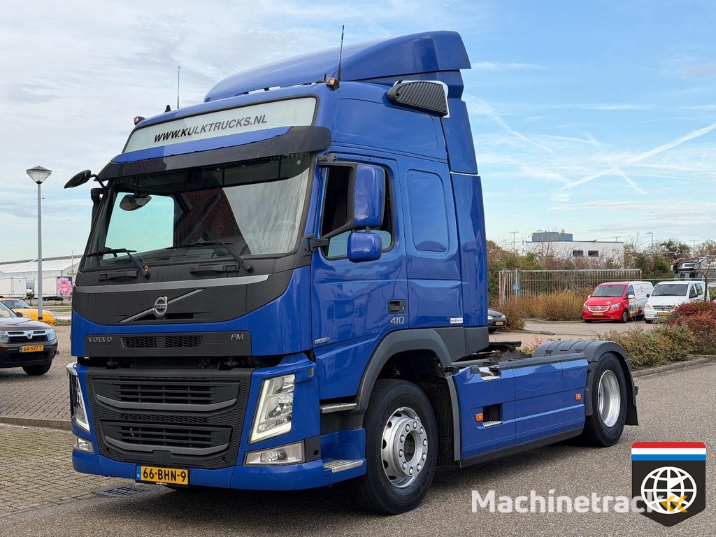 Volvo FM 410 2 X TANK / GOOD TYRES / NL TRUCK / TUV 09-26 K1657