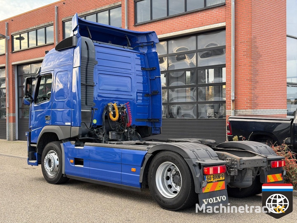 Volvo FM 410 2 X TANK / GOOD TYRES / NL TRUCK / TUV 09-26 K1657