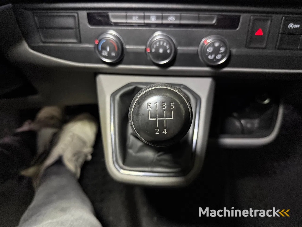 Volkswagen Transporter 2.0 TDI 81KW DC l DUBBEL CABINE l AIRCO l CARPLAY l ANDROID AUTO