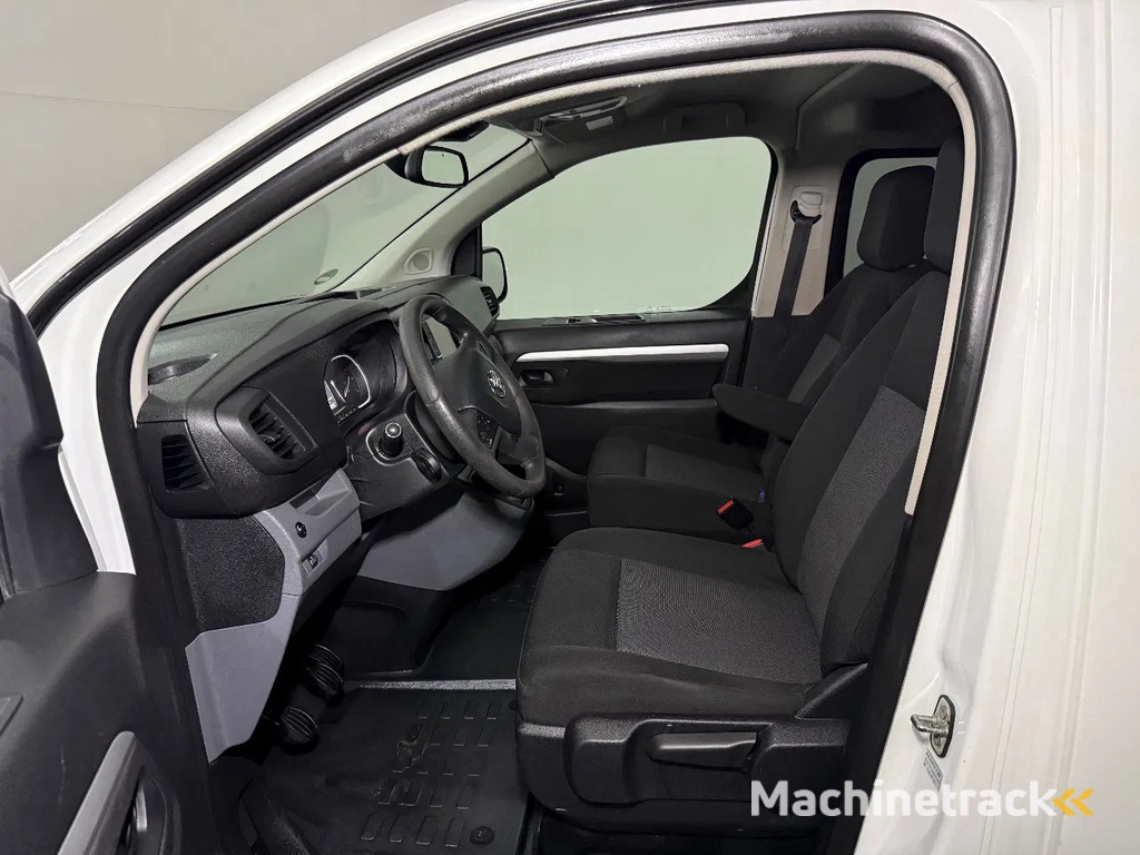 Toyota ProAce 2.0 D-4D l DUBBELE CABINE l NAVI l AIRCO l TREKHAAK