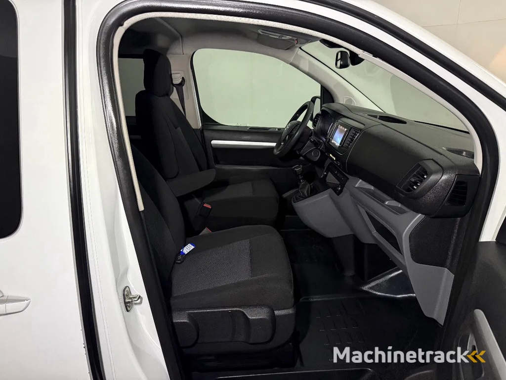 Toyota ProAce 2.0 D-4D l DUBBELE CABINE l NAVI l AIRCO l TREKHAAK