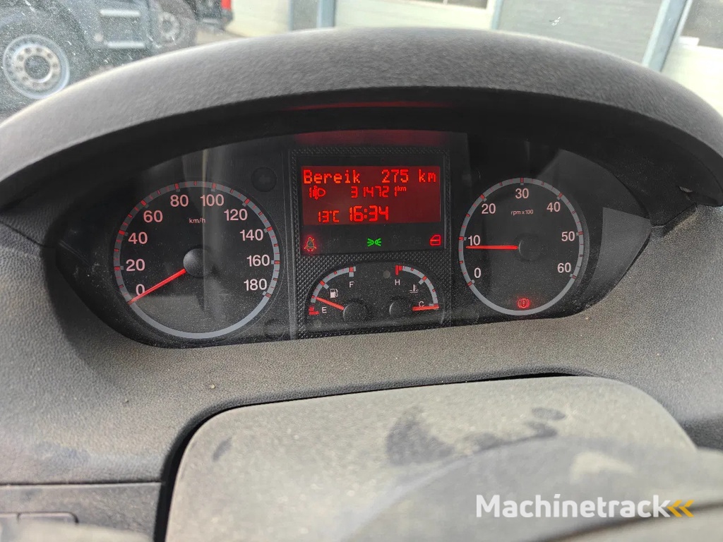 Peugeot Boxer 2.2 HDi 130PK L2H1 l AIRCO l TREKHAAK l HANDEL / EXPORT