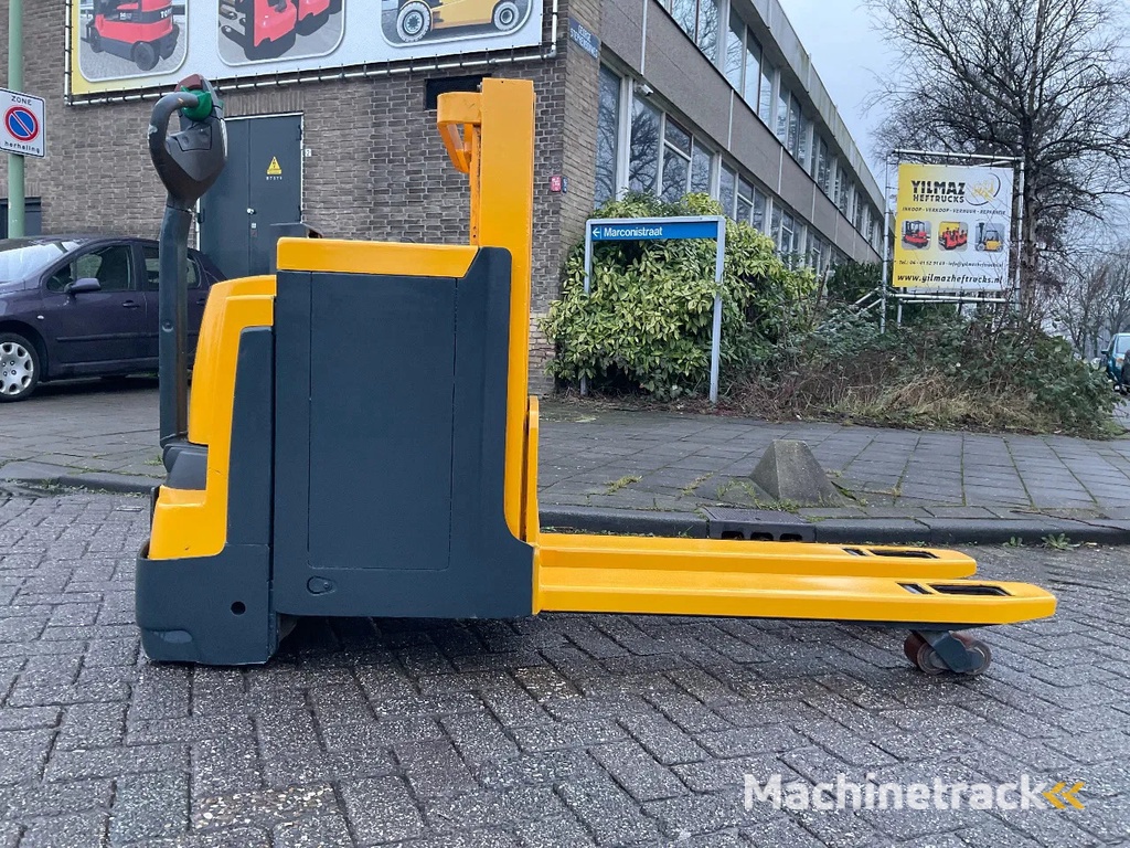 Jungheinrich EJD220 2000KG 2.23METER STAPELAAR / HEFTRUCK