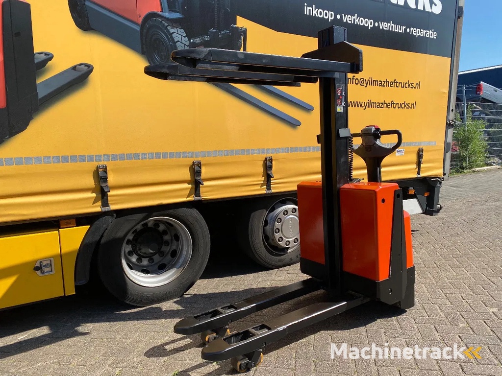 BT SWE080L 1600KG 1.58METER STAPELAAR / HEFTRUCK