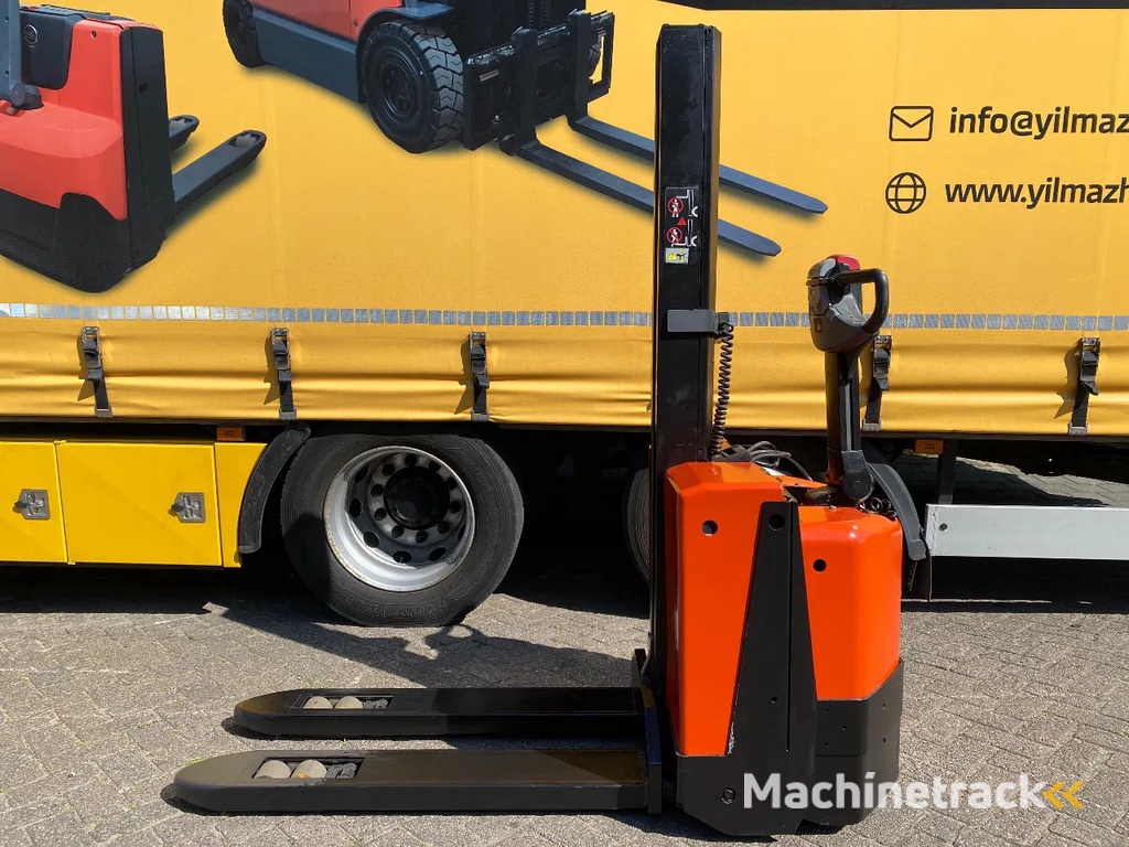 BT SWE080L 1600KG 1.58METER STAPELAAR / HEFTRUCK