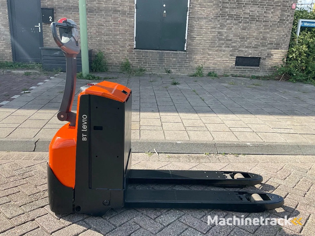 CESAB P218 1800KG PALLETWAGEN / HEFTRUCK