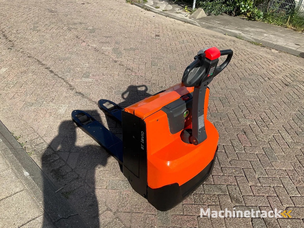 CESAB P218 1800KG PALLETWAGEN / HEFTRUCK